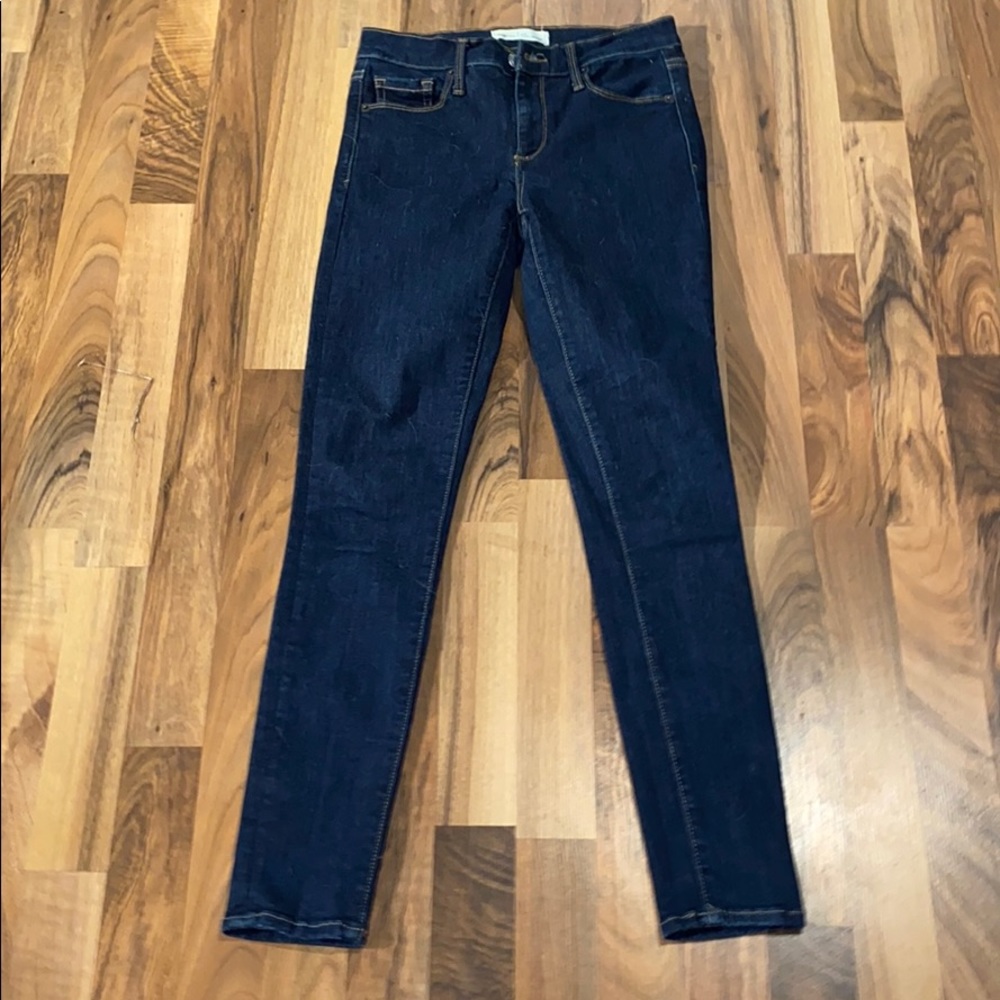 Blue Gap Size 26 True Skinny Jeans